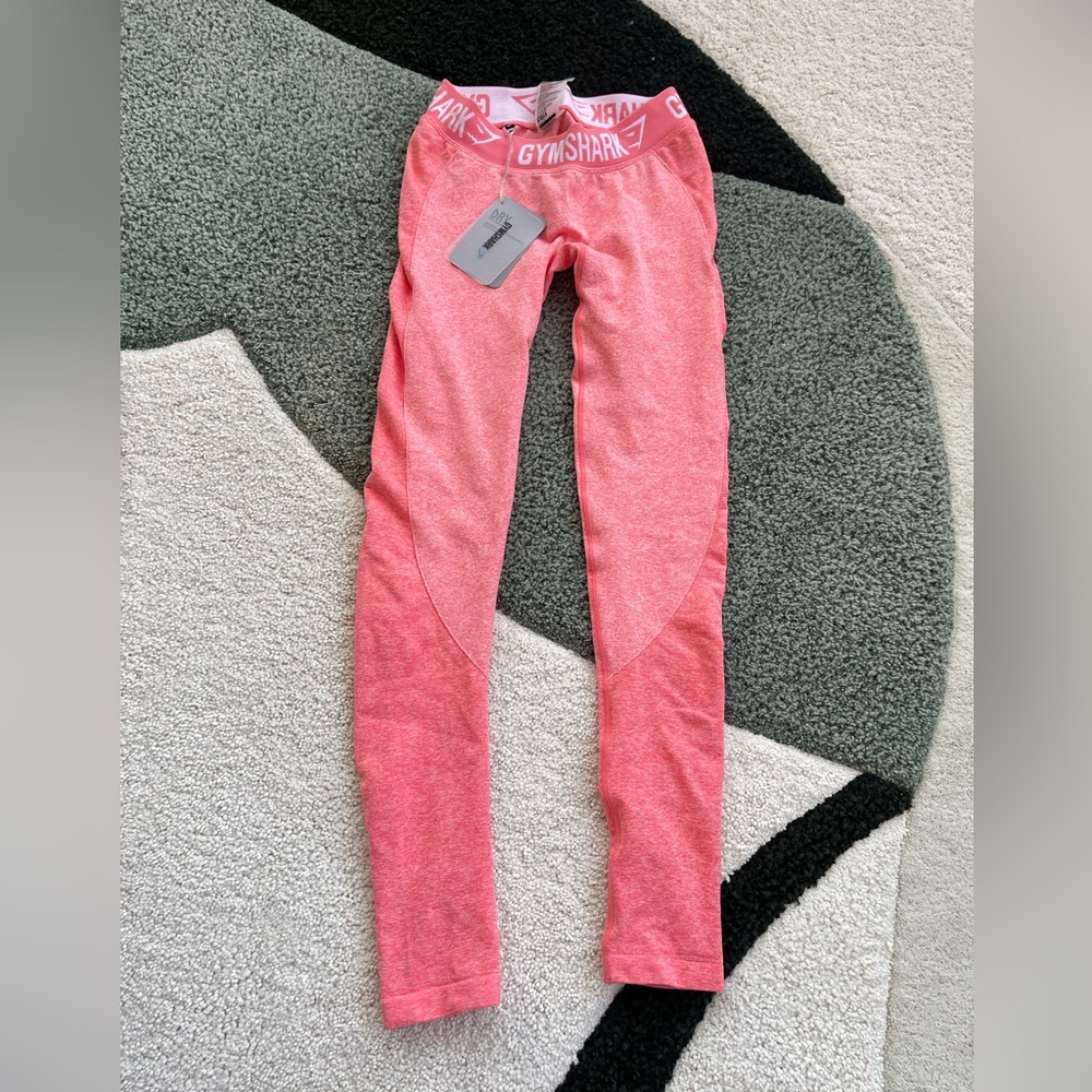 Pink gym shark leggings